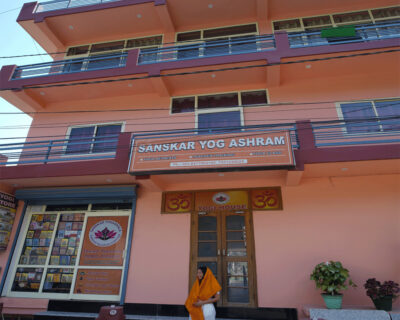 Sanskar-Yogashala-Tapovan-1