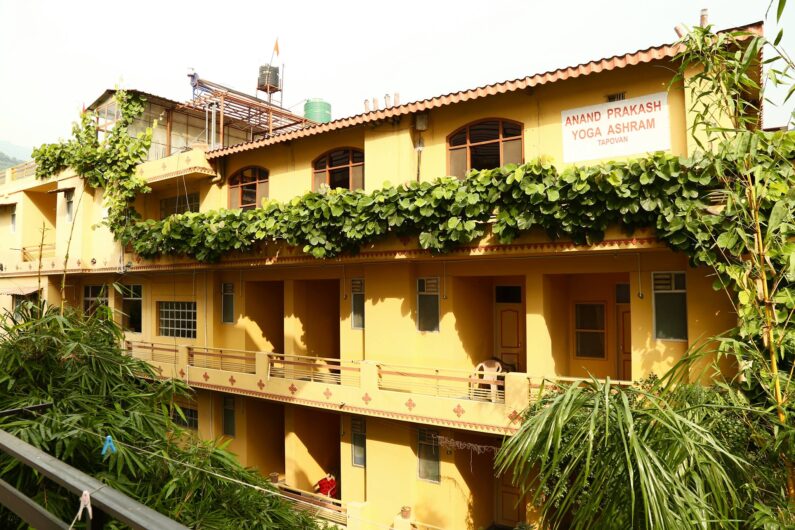 Anand Prakash Yoga Ashram