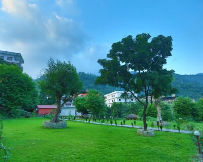 Raj-Yoga-Rishikesh-Tapovan
